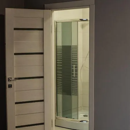 מלון Bratkivchanka יבלוניצה