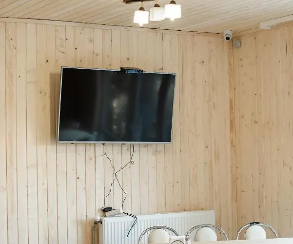 Bratkivchanka Otel